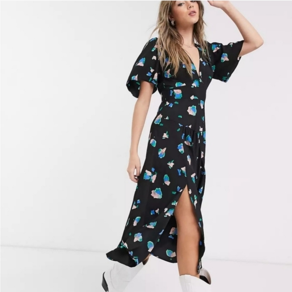 NWT- Topshop Floral Dress